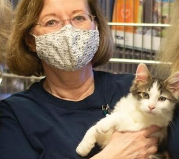Volunteer Spotlight: Valerie Oaks 2